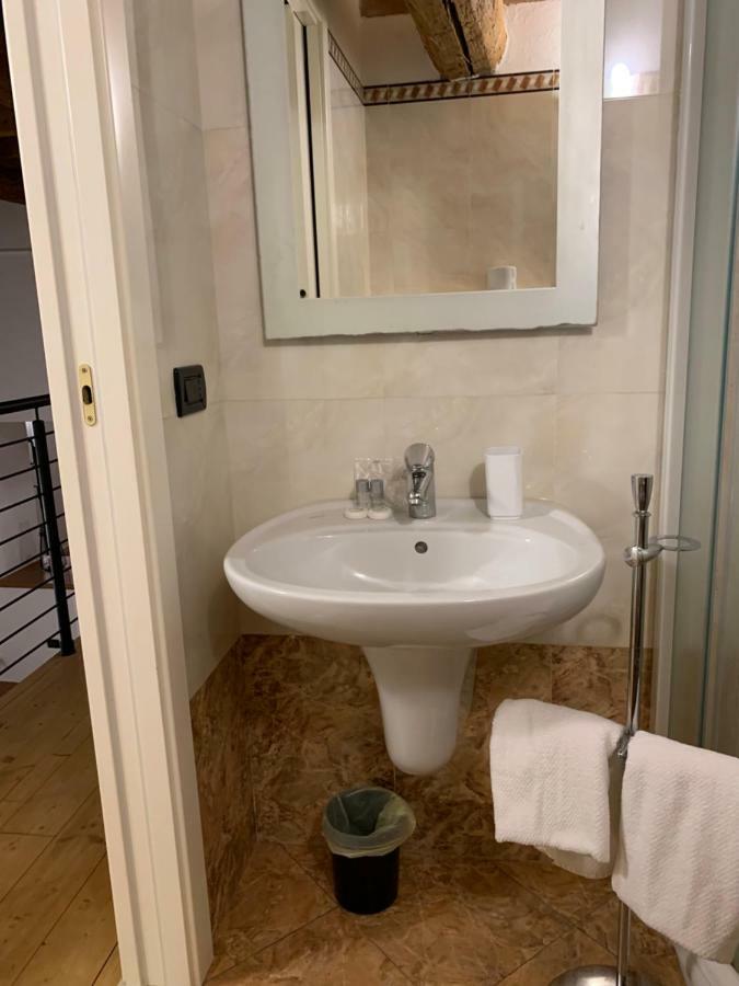 Vicolo Duelli Appartement Ferrara Buitenkant foto